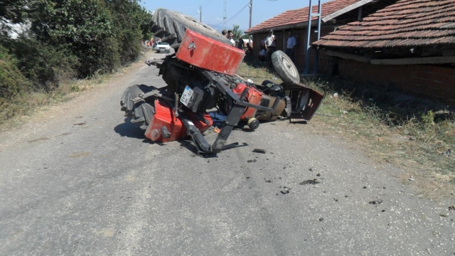 Traktör Devrildi, 13 Yaşındaki Sürücü Öldü