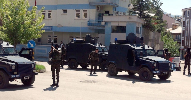 Dersim’de bir polis hayatını kaybetti