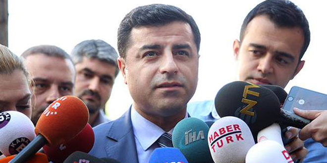 Demirtaş: Cumhurbaşkanı silahların susmasını kabul etmiyo