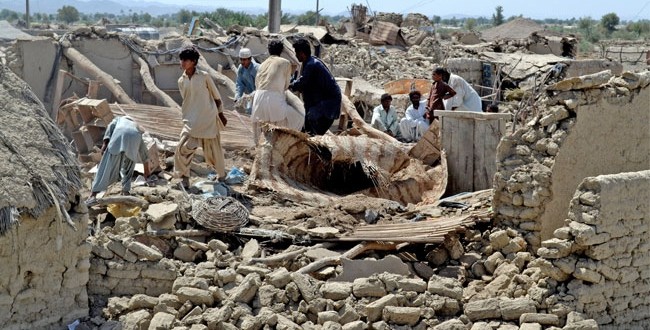 Afganistan’da 7.6 büyüklüğünde deprem