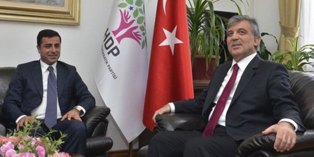 Abdullah Gül’den Demirtaş’a başsağlığı telefonu