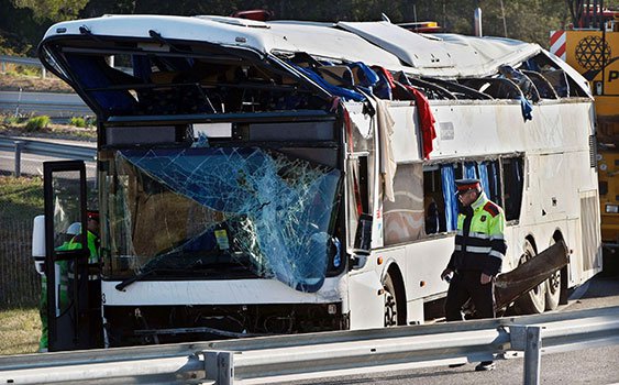 Fransa’da trafik kazası: 42 ölü