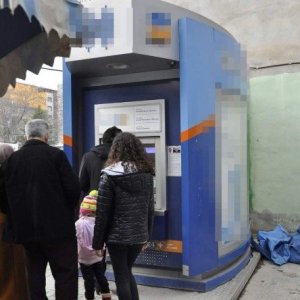 ATM fareleri Orhangazi’de 1 saat’te 50 hesabı boşalttılar