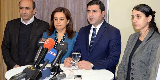 Demirtaş: 3 parti ile uzlaşma komisyonu olmaz