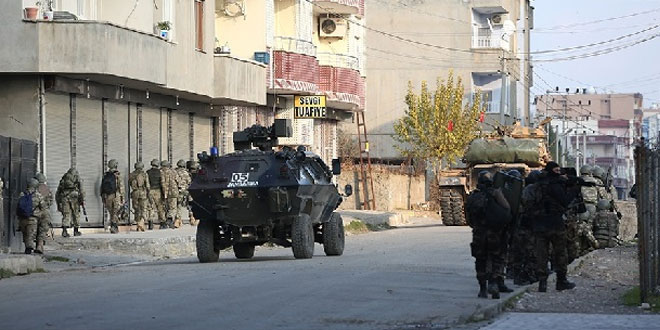 Nusaybin’de bir asker ve bir polis hayatını kaybetti