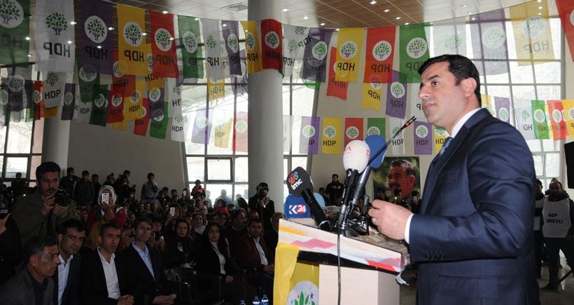 Demirtaş: Sizi korkutan Kürt halkının uzattığı elin batıdan tutulmasıdır