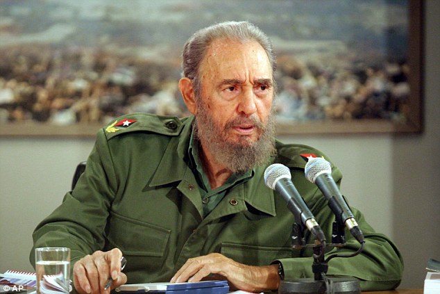 Fidel Castro: Yakında ölebilirim ama komünistlerin idealleri hep yaşayacak