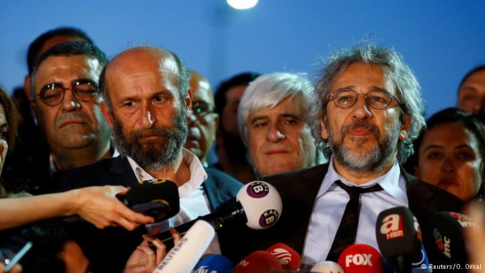 Almanya: Dündar ve Gül kararını büyük endişeyle karşıladık