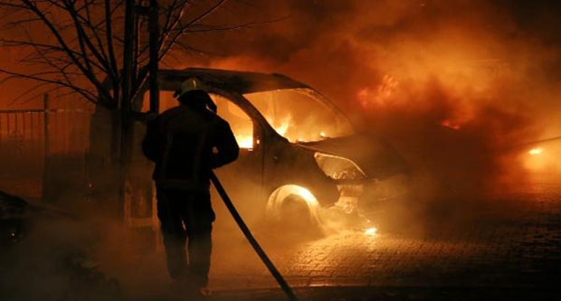 İstanbul Kağıthane’de 7 araç kundaklandı