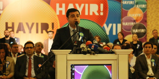 Demirtaş: Darbeye karşı hayır kampanyası başlatıyoruz