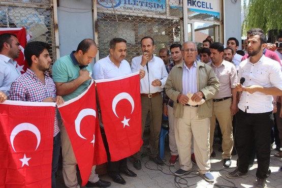 Şemdinli’de Darbe Girişimi Protesto Edildi