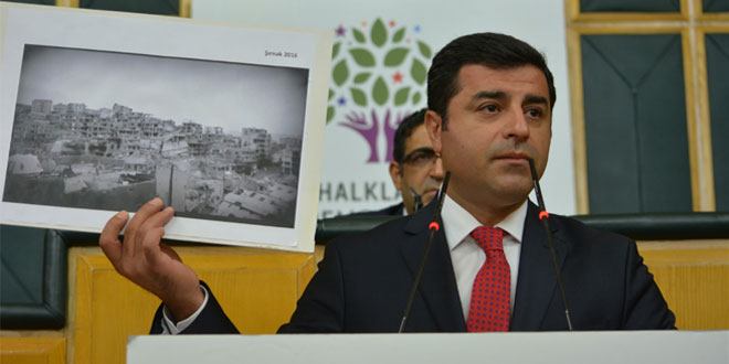 Demirtaş: Dün Guernica’da, Bosna’da yaşanan utanç bugün Şırnak’ta yaşanıyor