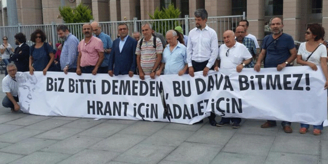 Dink davası: Bazı sanık avukatları davadan çekildi