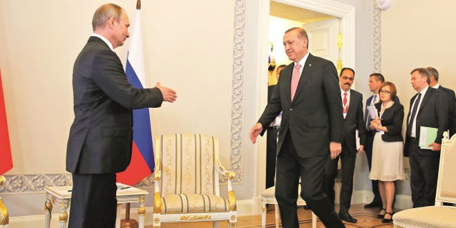 Erdoğan: Düşürülen uçakla ilgili görüntüleri Putin’e göndereceğiz
