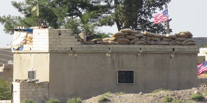 YPG’lilerin mevzilendiği binaya asılan ABD bayraklarından üçü indirildi