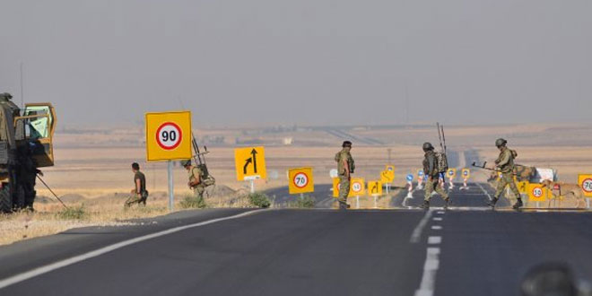 Tatvan’da askeri aracın geçişi sırasında patlama: 2 asker yaralı