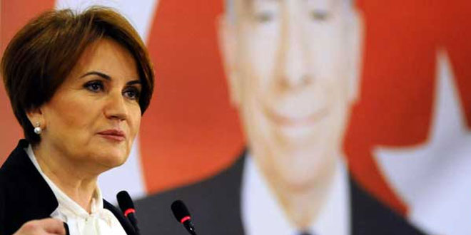 Meral Akşener MHP’den ihraç edildi