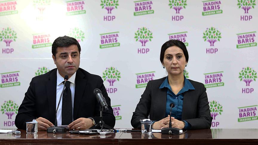 Demirtaş ve Yüksekdağ’dan tutuklu gazeteci ve yazarlara mektup