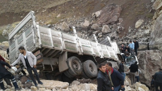 Yüksekova’da trafik kazası: 1 ölü