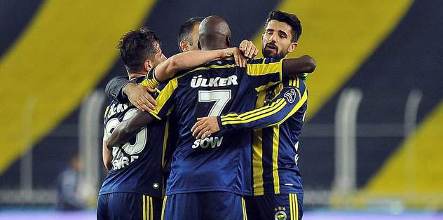 Fenerbahçe Sow’la güldü, gruptan lider çıktı