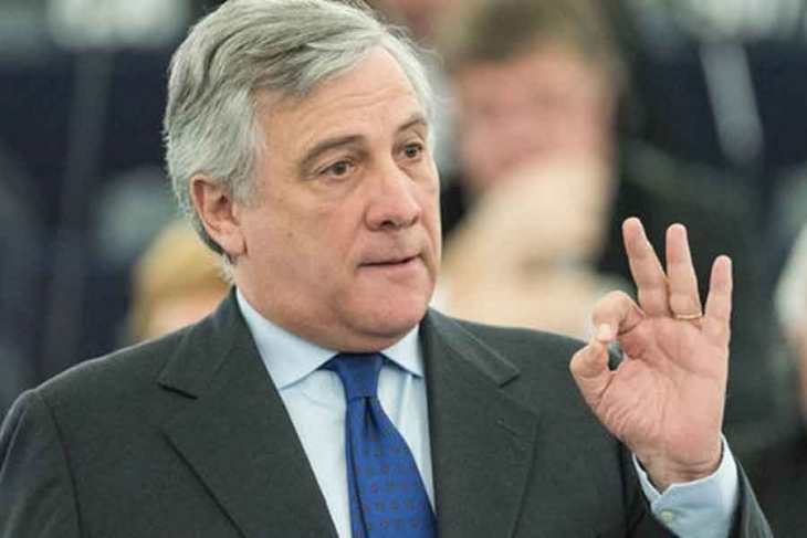 AP başkanlık seçimlerini Antonio Tajani kazandı