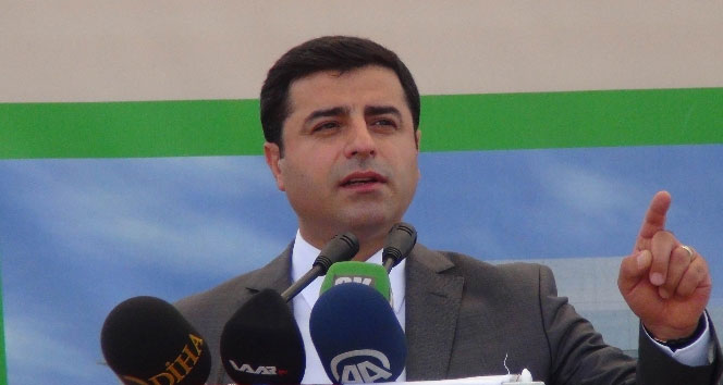 Demirtaş: ‘Hukuk bu ülkede bana ayrı Devlet Bahçeli’ye ayrı işliyor’