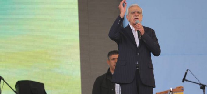 Ahmet Türk: Öcalan’ın çözümünden başka yol yok