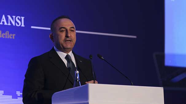 Dışişleri Bakanı Çavuşoğlu: YPG Menbiç’ten çekilmezse vururuz