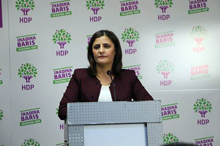 HDP Milletvekili Dirayet Taşdemir hakkında yakalama kararı