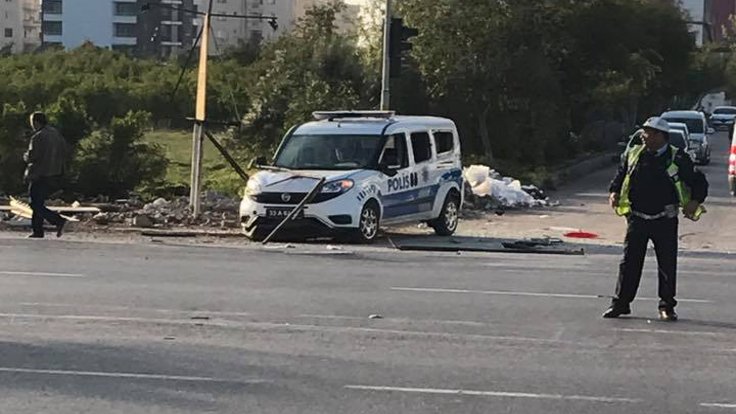 Mersin’de bombalı saldırı: Yaralılar var