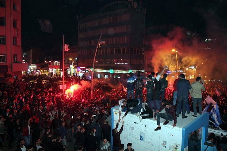 Erzurum’da PTT 1. Lig mutluluğu
