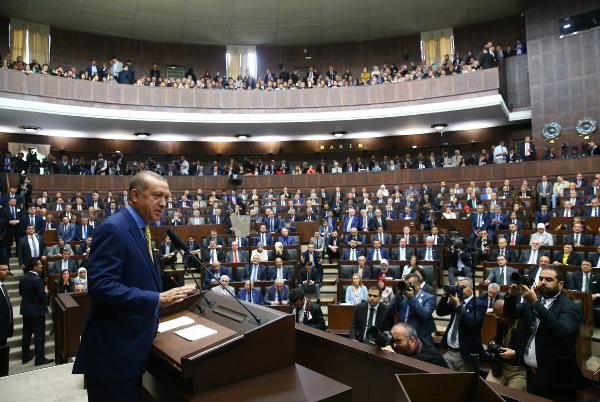 Erdoğan AK Parti kürsüsünde: Ortada bir metal yorgunluğu var