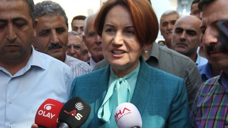 Akşener yeni parti için ekim ayını işaret etti