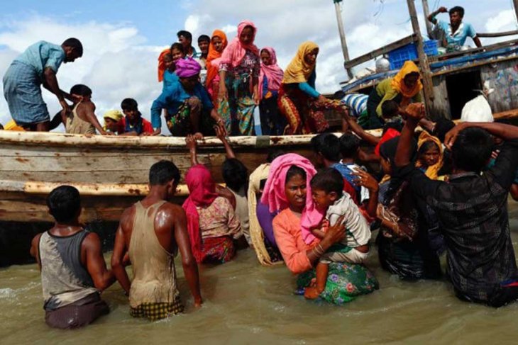 BM: Bangladeş’e sığınan Arakanlıların sayısı 370 bine ulaştı