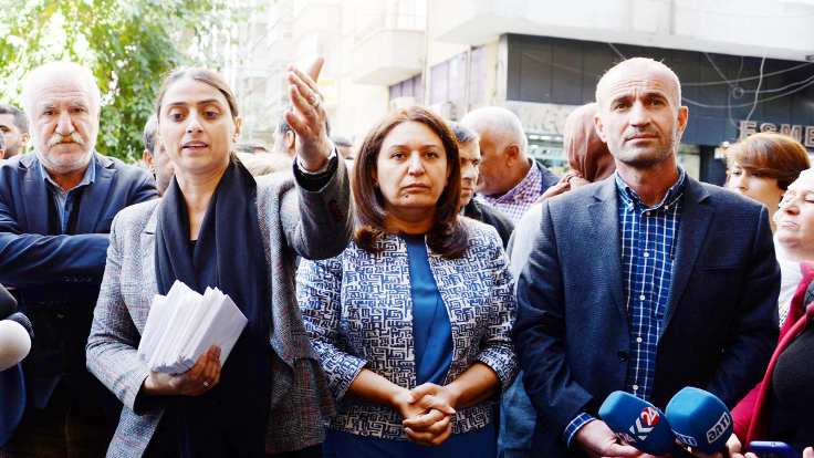 Polisle HDP’li vekil arasında ‘zılgıt’ diyaloğu