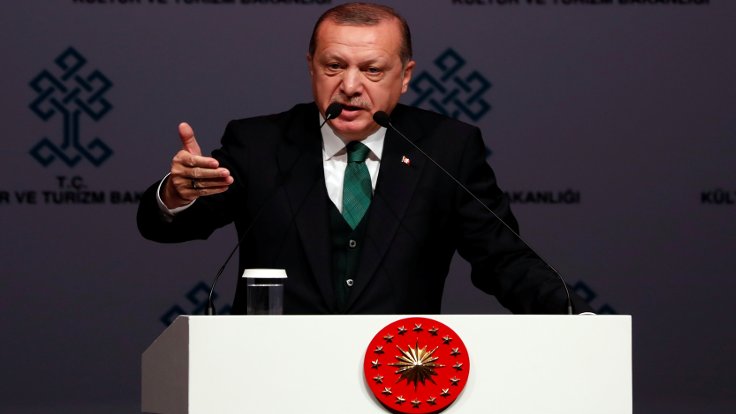 Erdoğan: Akıllı olanlar Türkiye’yi terk etti