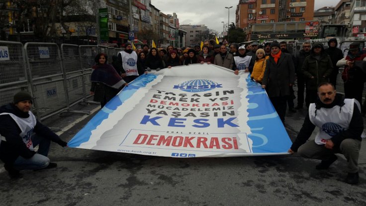 KESK ‘OHAL değil demokrasi’ mitingi düzenledi