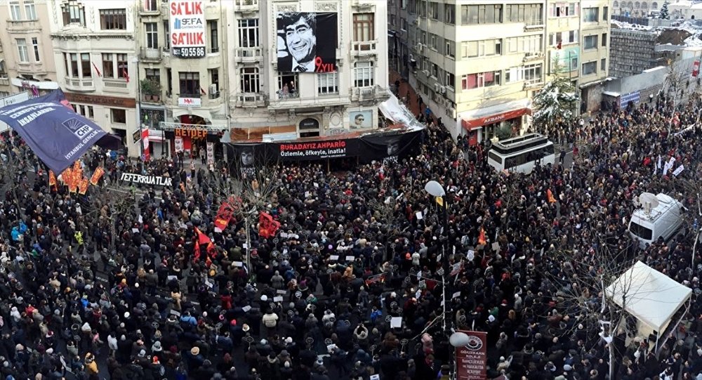 Hrant Dink, ölümünün 11’inci yılında anıldı: Demirtaş ve Şık burada