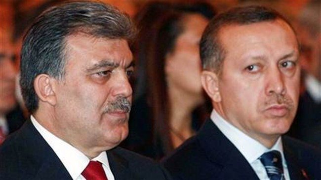 ‘Erdoğan, Gül’ün adaylığa göz kırptığını düşünüyor’