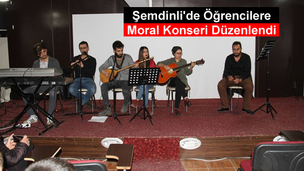 Şemdinli’de Öğrencilere Moral Konseri Düzenlendi