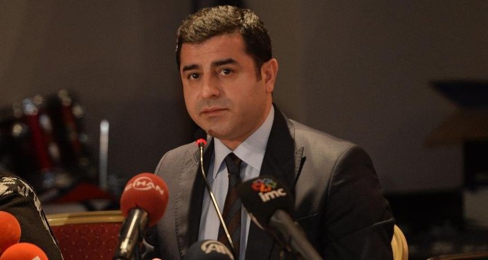 Demirtaş’tan mahkemeye: Yaptığınız yargılama anayasaya aykırı