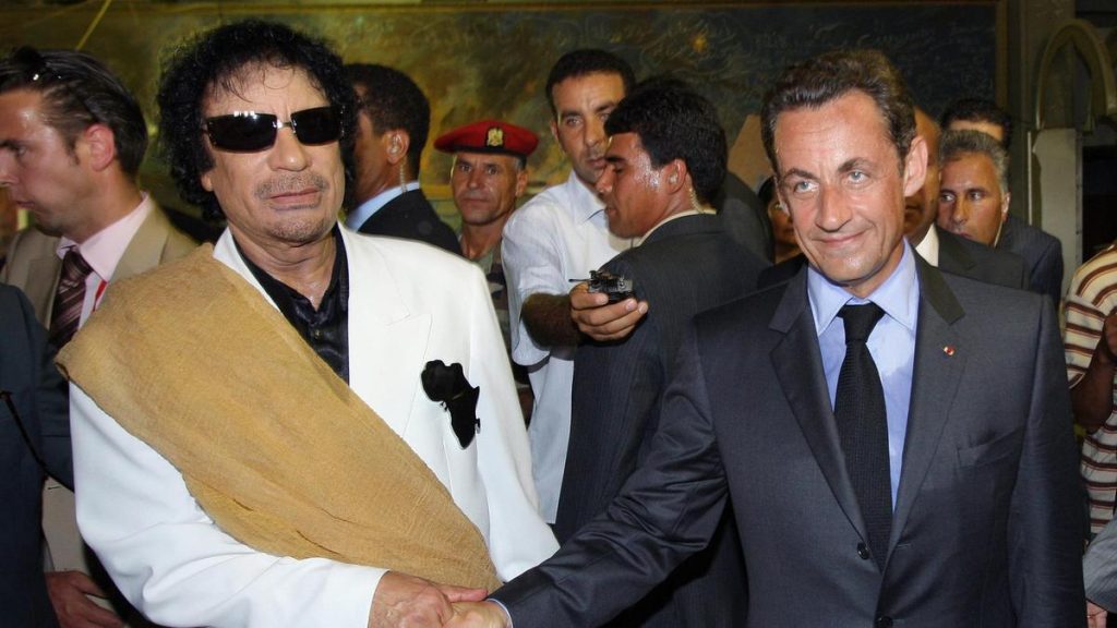 Sarkozy: Kaddafi iddiası asılsız, hayatım cehenneme döndü