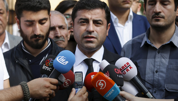 Demirtaş Reuters’a konuştu: Adil seçim imkânsız!