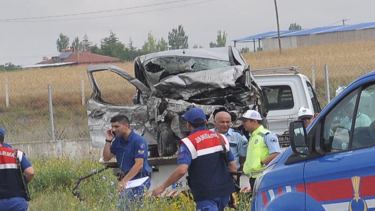 Eskişehir’de trafik kazası: 5 kişi hayatını kaybetti