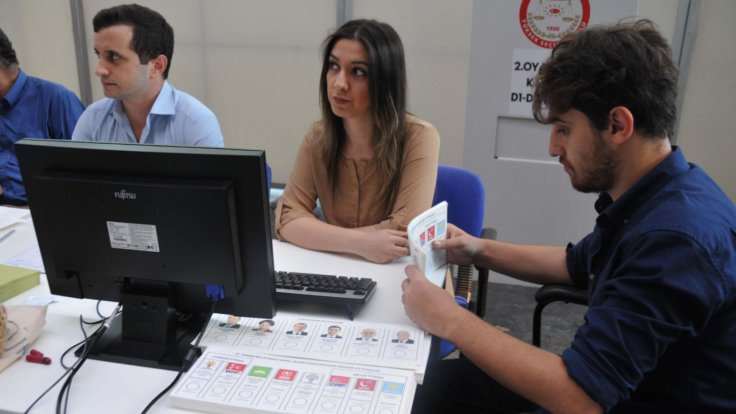 ‘İYİ Parti’ye gidenler dönmüyor, MHP’ye gelen AK Parti oyları’