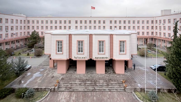 Sayıştay İçişleri Bakanlığı’nın harcamalarını mevzuata aykırı buldu