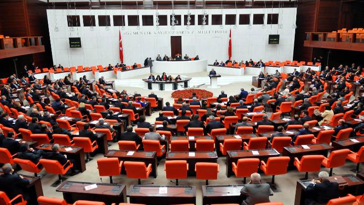 MHP: Af bir an önce komisyona gelmeli