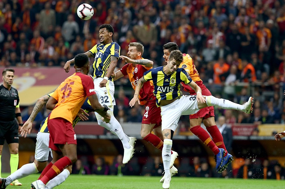 Galatasaray: 2 – Fenerbahçe: 2