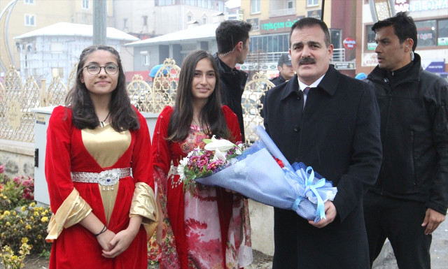 Hakkari Valisi İdris Akbıyık, görevine başladı