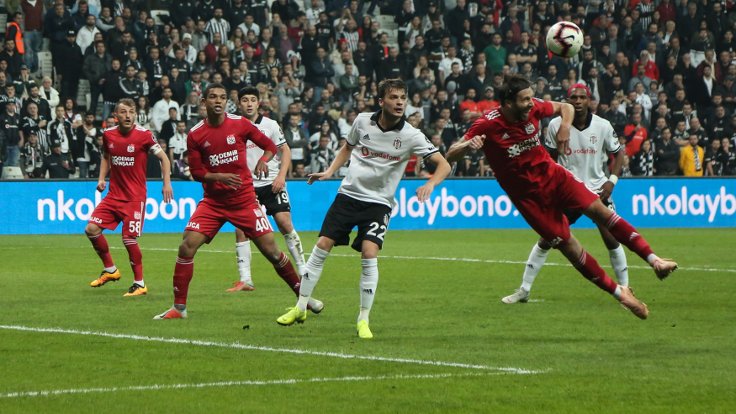 Beşiktaş: 1 – Demir Grup Sivasspor: 2